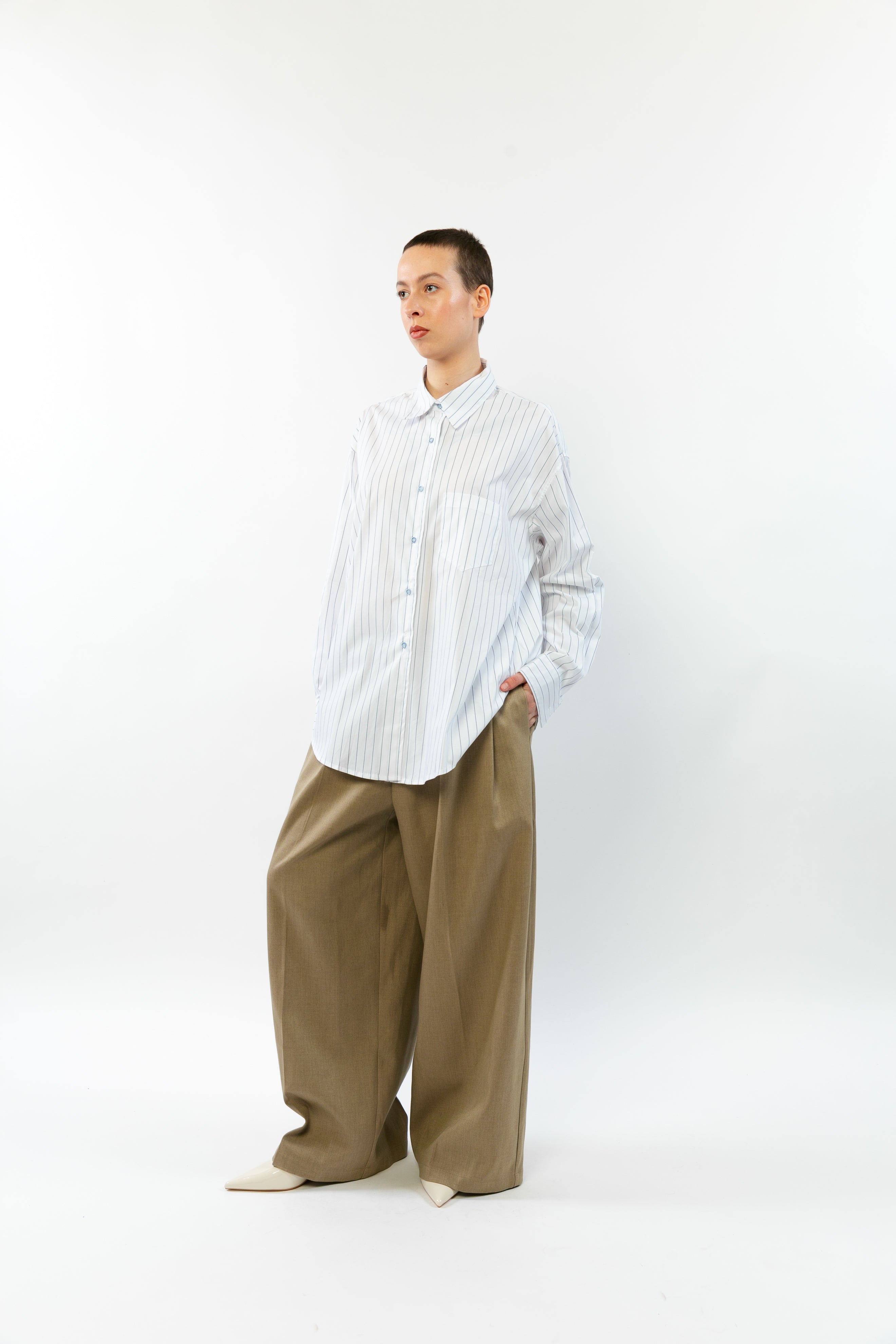 SOLÈNE : Chemise rayée à volume fluide