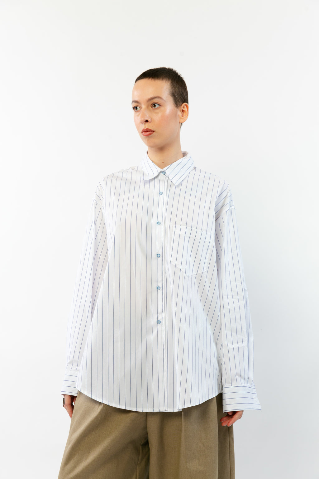 SOLÈNE : Chemise rayée à volume fluide
