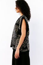 SAO : Gilet jacquard sans manches