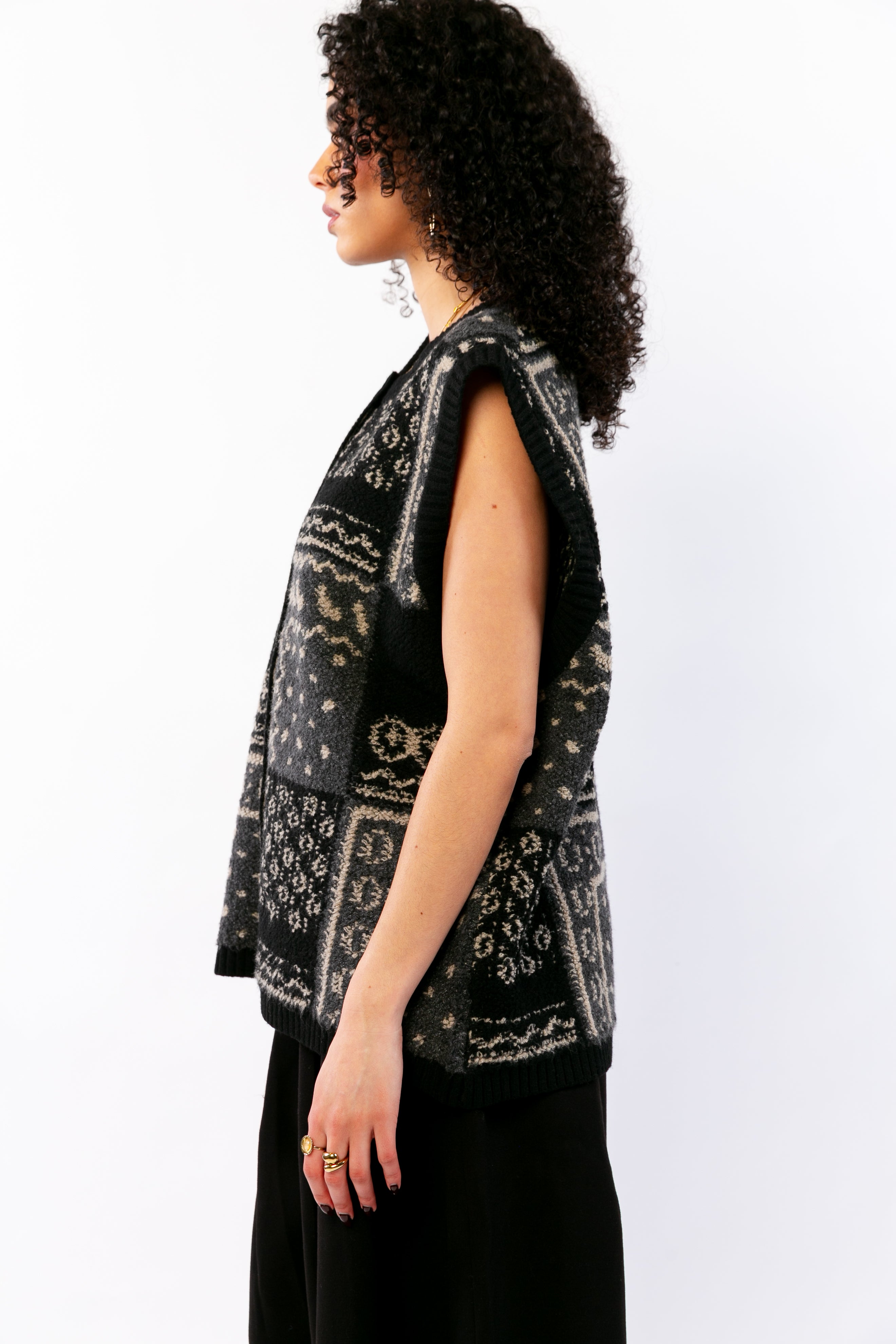 SAO : Gilet jacquard sans manches