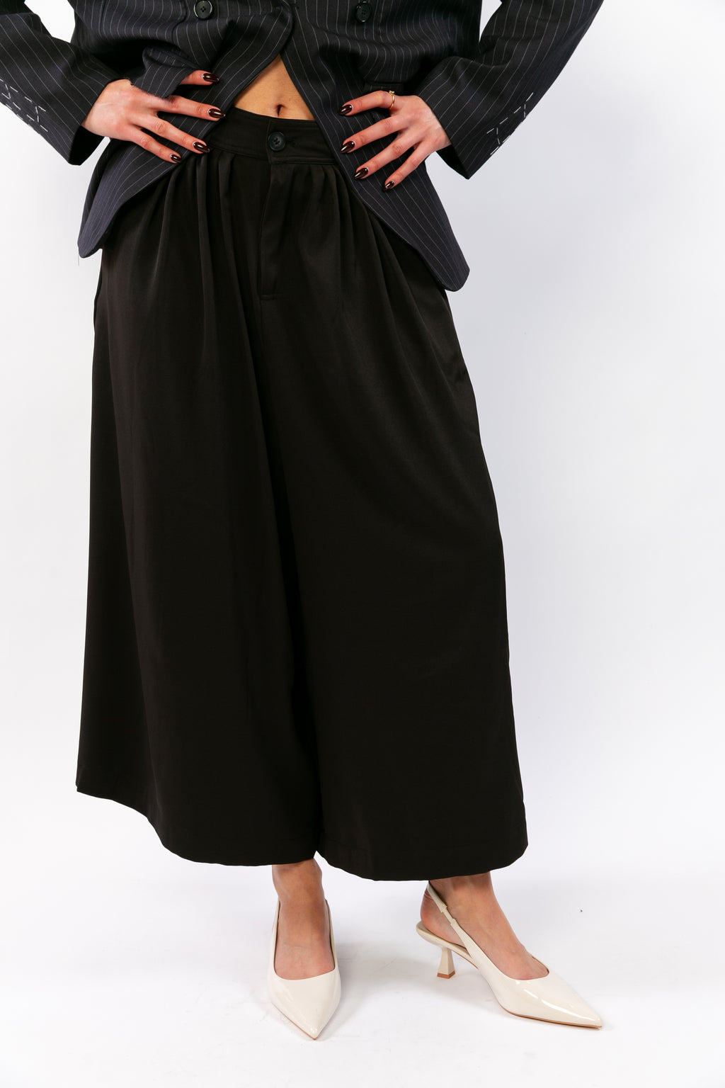 LINA : Pantacourt oversize confort