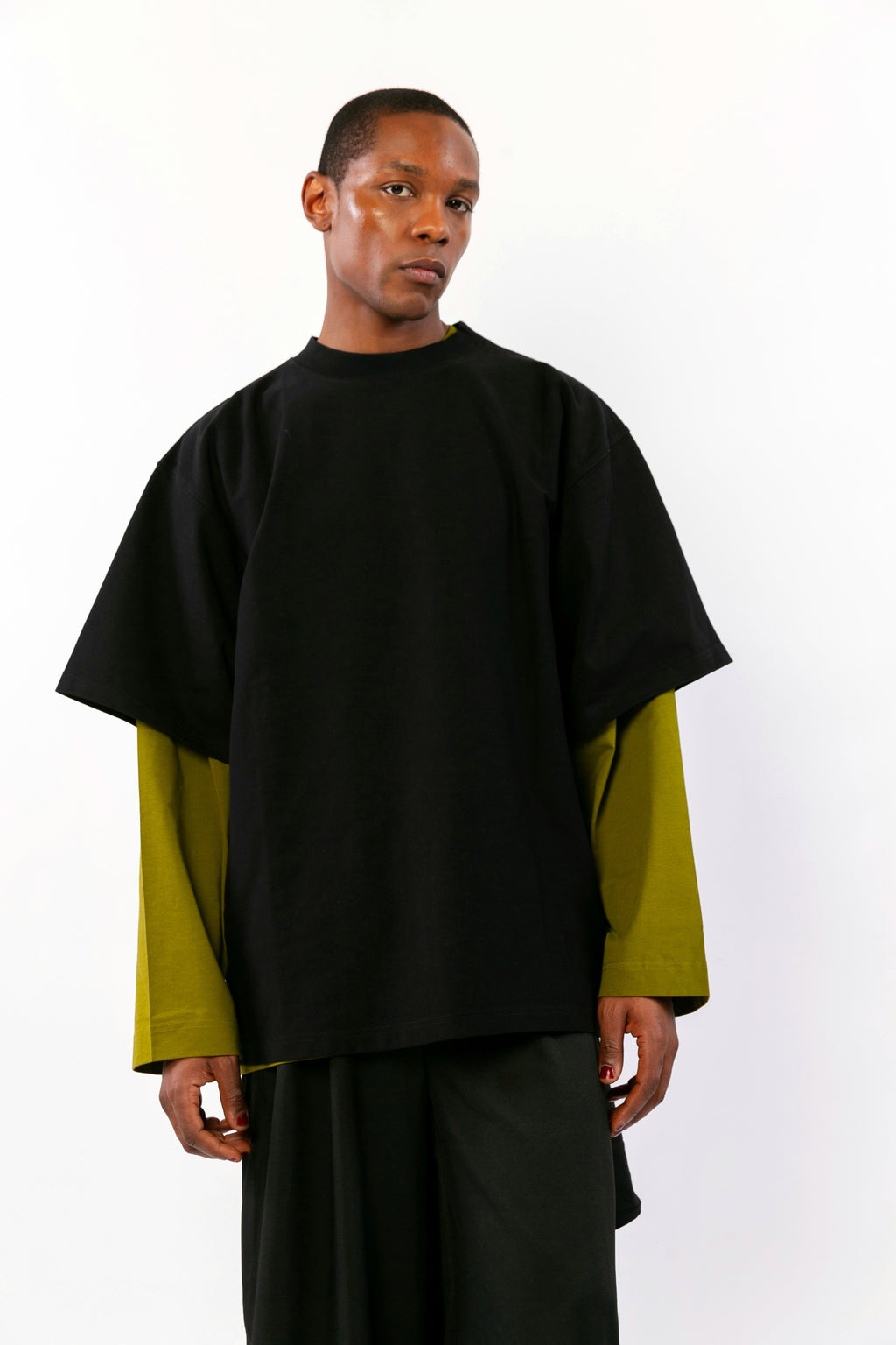 ROXAN : T-shirt essentiel brodé à volume structuré